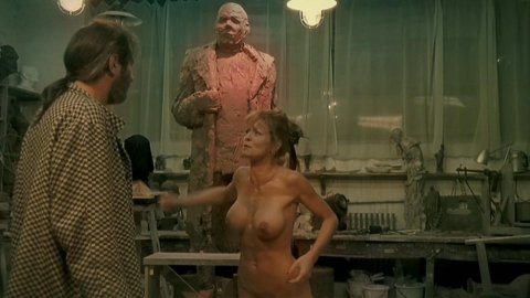 Vilma Seidlova, Hana Seidlova - Full Frontal in Pupendo (2003)