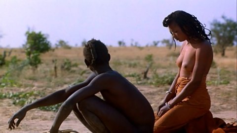 Aoua Sangare - Full Frontal in Yeelen (1987)