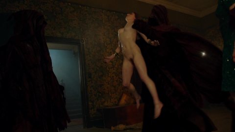 Chelsie Preston Crayford - Full Frontal in Ash vs Evil Dead s03e09 (2018)