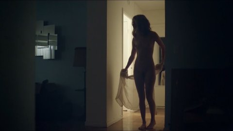 Jennifer Missoni, Dawn Olivieri - Full Frontal in To Whom It May Concern (2015)